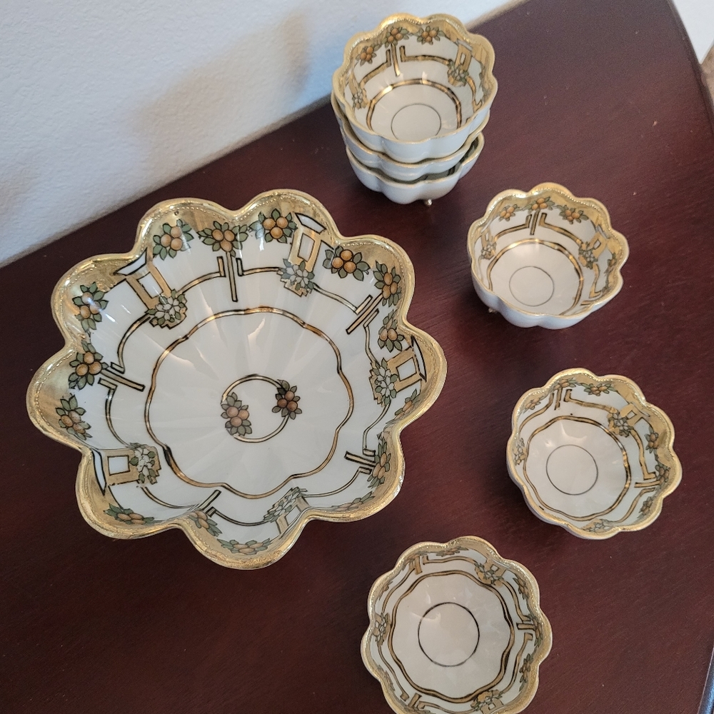 RARE Antique 1930's 7 piece Nippon Japanese floral serving set Nut Berry bowls
